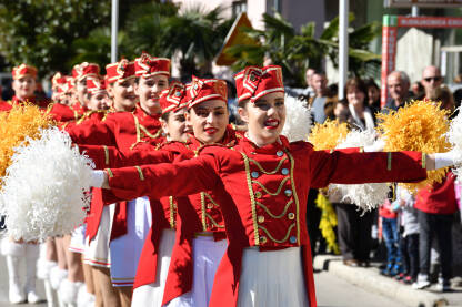 Festival mimoze u Trebinju Mažoretke na Festivalu mimoze u Trebinju