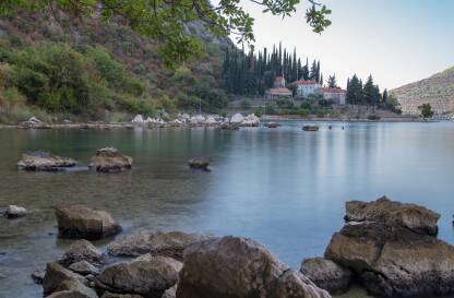 Risan Manastir Banja u Risnu, Boka Kotorska
