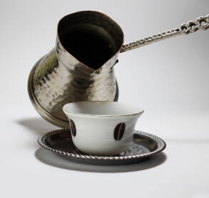 Traditional coffee pot and cup 3 Tradicionalni set za kafu fildžan i džezva