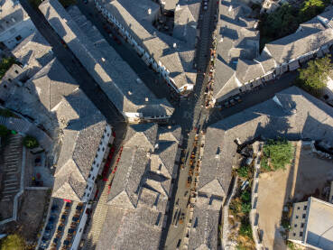DJI_0629 (2) Gjirokaster, Albanija. Stari grad Gjirokaster, snimak dronom.