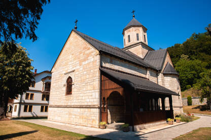 Manastir Moštanica Manastir Moštanica kod Kozarske Dubice