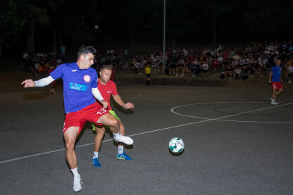 Futsaleri u akciji Futsaleri u akciji na noćnom turniru