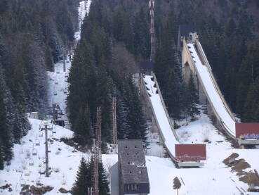 Skakaonice na Igmanu Skakakonice i lift na Malom polju na Igmanu.
