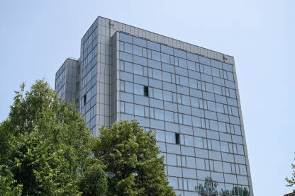 Zgrada Fonda za zaštitu okoliša FBiH u Sarajevu. Zgrada Fonda za zaštitu okoliša FBiH u Sarajevu. Institucije Federacije BiH.