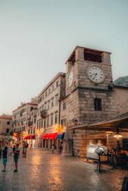 Stari grad Kotor Posjeta jednom od najstarijih i najbolje očuvanih starih gradova na Jadranskom moru, gradu Kotoru.