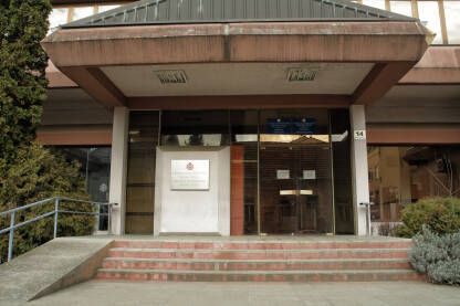 Zavod za zaposljavanje ,Banja LUka Zavod za zaposljavanje i Medicinski fakultet u Banjaluci ,Bosna i Hercegovina.