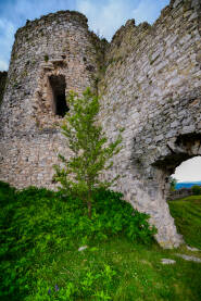 Bjelaj stari grad Zidine starog grada Bjelaja u okolini Bosanskog Petrovca