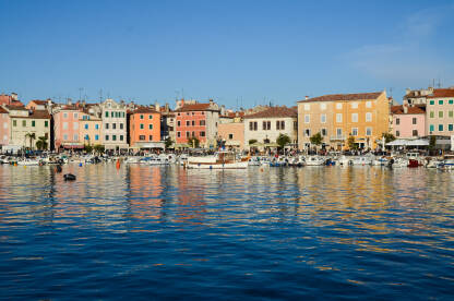 Stari grad Rovinj Stari grad Rovinj na Jadranskom moru. Istra. Popularno turističko odredište u Hrvatskoj.
