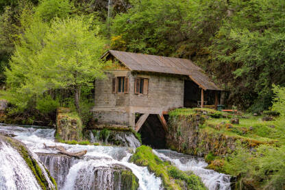 Vodopad Štrbački buk na rijeci Uni. Nacionalni park Una, Bihać. Bosna i Hercegovina.