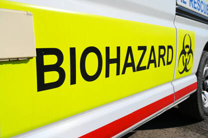 Simbol biološke opasnosti Simbol biološke opasnosti na automobilu.