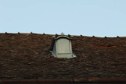 Prozor na potkrovlju