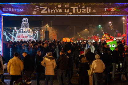 Trg Tuzla Nova 2023 full-25 Gosti na festivalu Zima u Tuzli