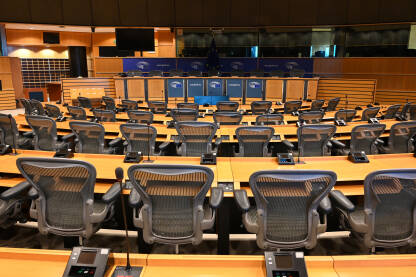 Bruxelles, Belgija: konferencijska sala u EU parlamentu. Institucije Europske unije.