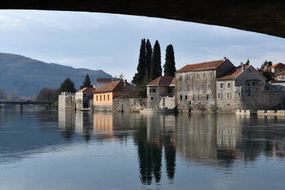 Stari grad u Trebinju Pogled na Stari grad u Trebinju
