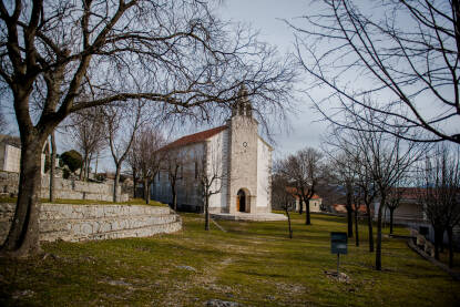 Svetište Kraljice mira u Hrasnu Crkva Svetišta Kraljice mira u Hrasnu