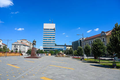 Zrenjanin Zrenjanin, Banat, Vojvodina, Srbija: Glavni trg u centru grada.