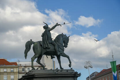 Spomenik Josipa Jelačića na Trgu bana Jelačića u Zagrebu, glavnom gradu Hrvatske.