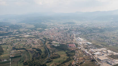 Panorama Bugojna. Općina Bugojno, snimak iz vazduha.