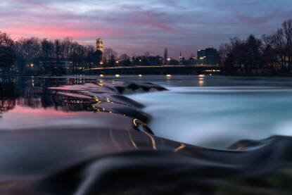 Midžića slapovi i zalazak Sunca sa pogledom na Bihać.
