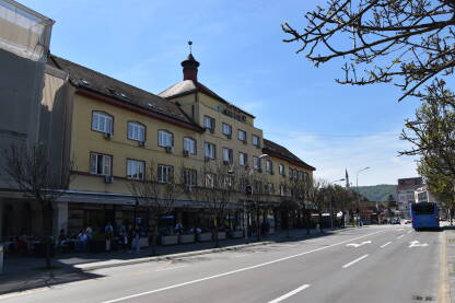 Hotel Palas u Banjoj Luci