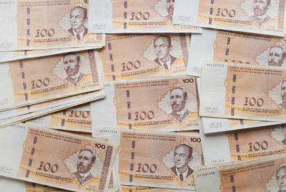 Konvertibilne marke u apoenima od 100 KM