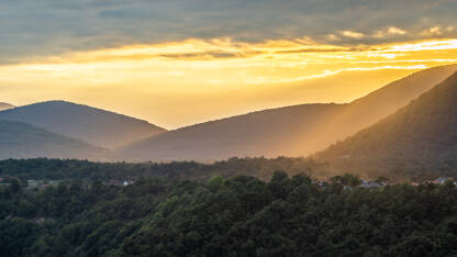 Spahići Pogled na Spahiće sa starog grada Brekovica