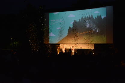 Bašta Fest u Bajinoj Bašti Bašta Fest, internacionalni festival kratkog igranog filma i umjetnička direktorica festivala ove godine se održao deseti put u Bajinoj Bašti, Srbija.
Prikazano je 29 filmova iz 20 zemalja.