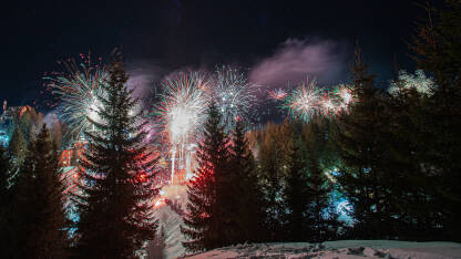 Proslava Nove godine, vatromet na planini