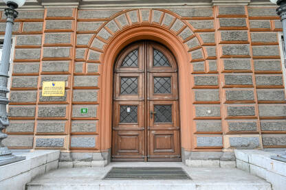 Predsjedništvo BiH Ulaz u zgradu Predsjedništva BiH u Sarajevu.