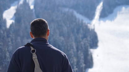 Čovjek na planini Bjelašnici