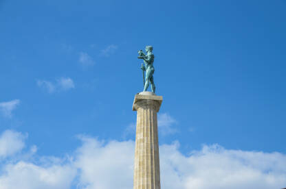 Beograd, Srbija. Spomenik "Pobednik" na Kalemedanu. Beograd, Srbija: Statua "Pobednik" na Kalemegdanu. Simbol Beograda.