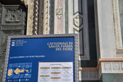 Cattedrale di Santa Maria del Fiore ili Duomo, Firenca Firentinska katedrala, treća najduža crkva na svijetu, duga 148 metara. Građena čak 173 godine, zbog čega ima i gotičke i renesansne osobine.