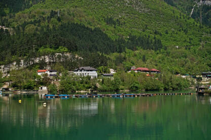 Ribnjaci na Grabovičkom jezeru nakon poplava 2024.godine.