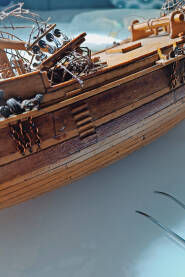 Maketa broda. Izrada makete broda Bounty. Nesastavljena maketa.