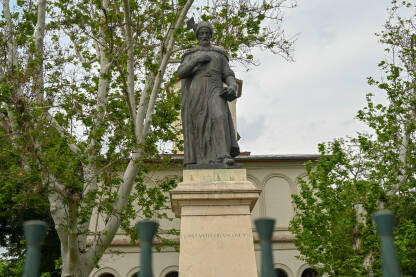 Constantin Brancoveanu, rumunski princ. Statua u Bukureštu.