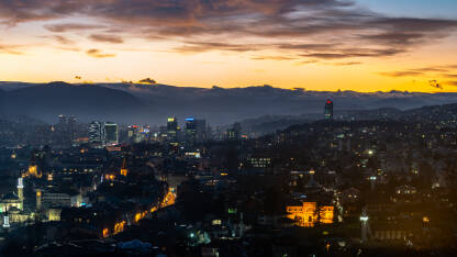 Noćna fotografija Sarajeva