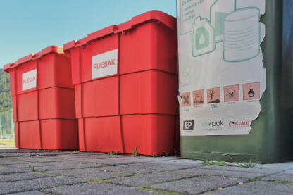 Kontejneri za odlaganje opasnog otpada. Zaštita zdravlja i okoline