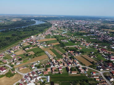 Orašje Sjedište opštine i naseljeno mjesto Orašje.