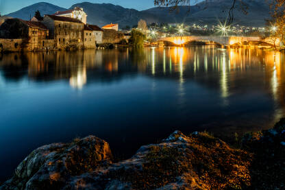 Trebinje - Stari grad Pogleda na trebinjski Stari Grad preko rijeke Trebišnjice.