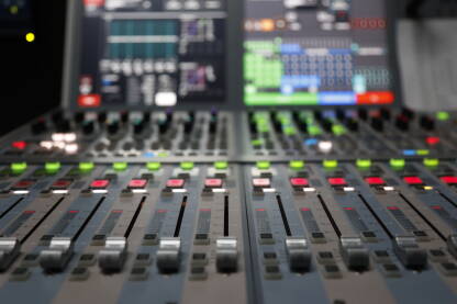 Studijska audio mikseta