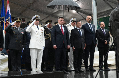 Zoran Milanović, predsjednik Republike Hrvatske. Zoran Milanović, hrvatski političar i predsjednik Republike Hrvatske.