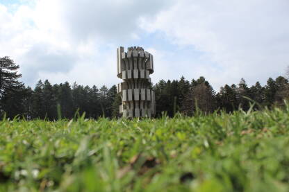 Spomenik Memorialni centar Mrakovica