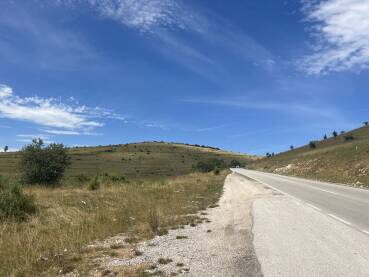 Planina Manjača Planina Manjača na sunčan dan