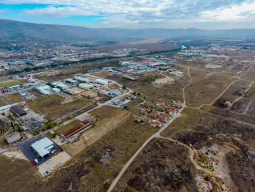 Industrijska zona u Mostaru Industrijska zona u Mostaru, Rodoč, Bišće polje, Jesenica