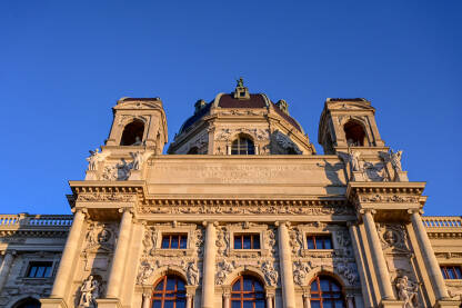Austrija, Beč: Muzej istorije umjetnosti. Austrija, Beč: Kunsthistorisches Museum ili Muzej istorije umjetnosti. Zgrada u centru grada.