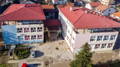 Osnovna škola "Tušanj" Tuzlanska osnovna škola "Tušanj"