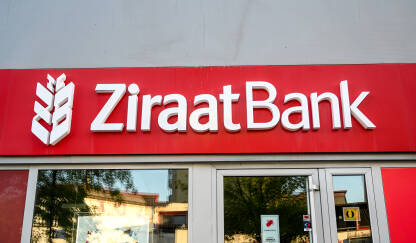 Logo Ziraat banke. Logo Ziraat banke. Turska državna banka. Simbol banke na zgradi.
