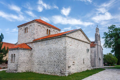 Prostor oko današnjeg manastira Sv. Apostola Petra i Pavla, zajedno sa nekropolom stećaka je područje koje je od marta 2003. godine proglašeno nacionalnim spomenikom BiH