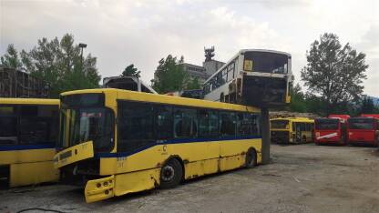 Odlagalište Autobusa Odlagalište starih autobusa u firmi GRAS u Sarajevu