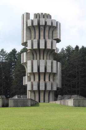 Spomenik na Mrakovici